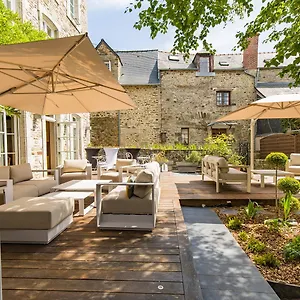 3* Hotel Le D'avaugour
